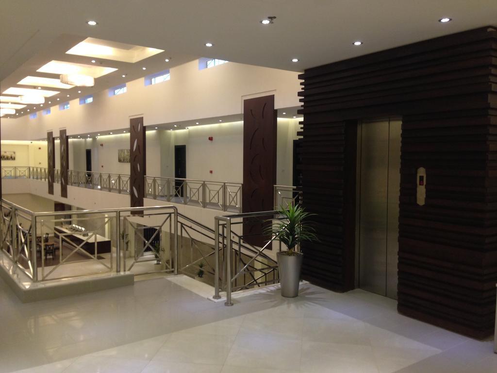 Grand Lily Hotel Suites Al-Hofuf Exterior photo