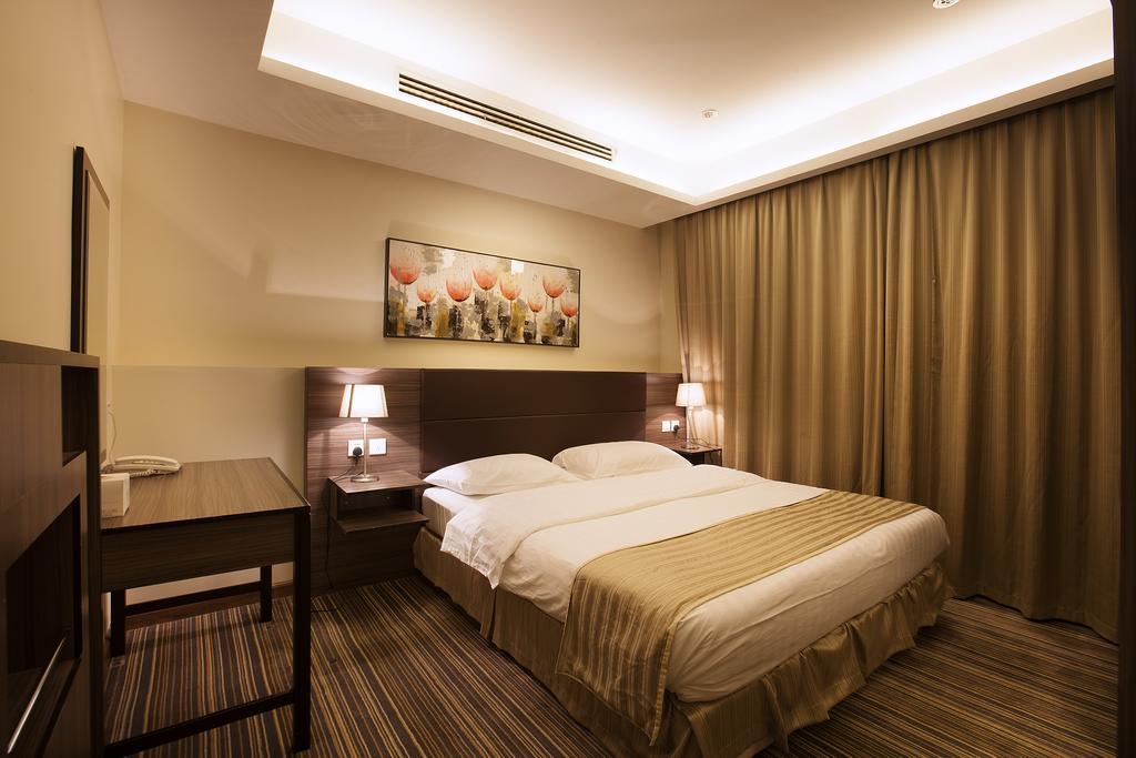 Grand Lily Hotel Suites Al-Hofuf Exterior photo